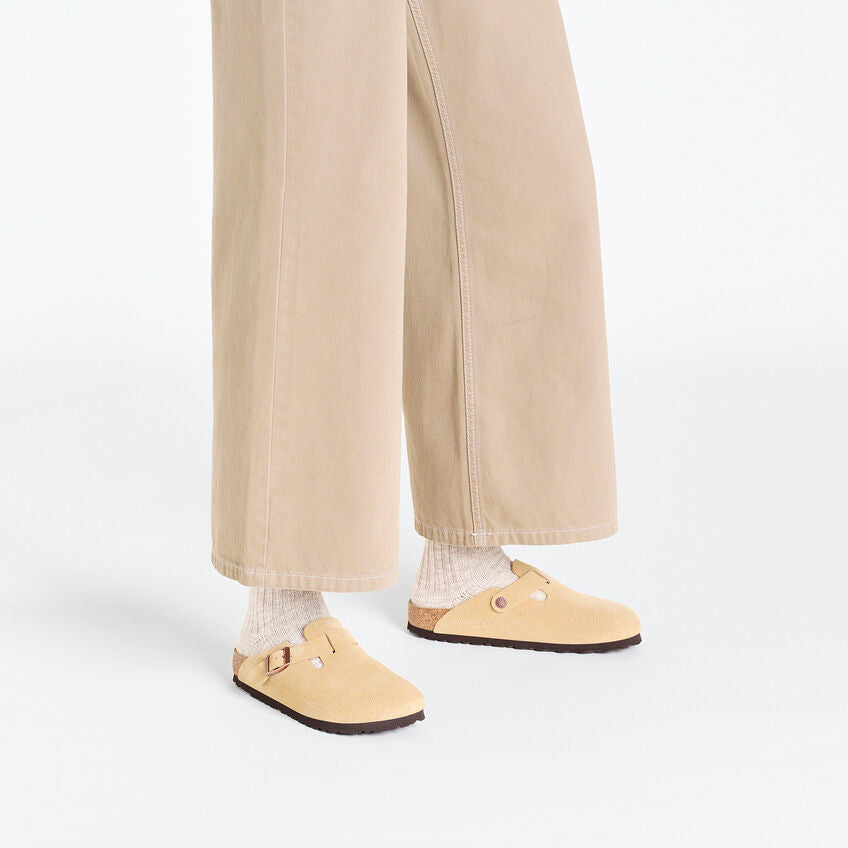 BIRKENSTOCK BOSTON LATTE CREAM